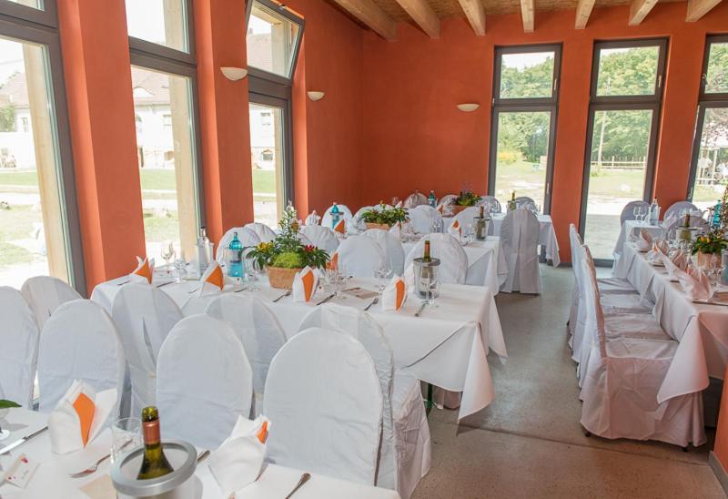 Gaestehaus Am Landgut Schonwalde-Glien Extérieur photo